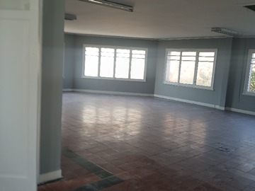 Local Comercial en arriendo mensual en Arriendo Excelente Propiedad Comercial - 4 baños