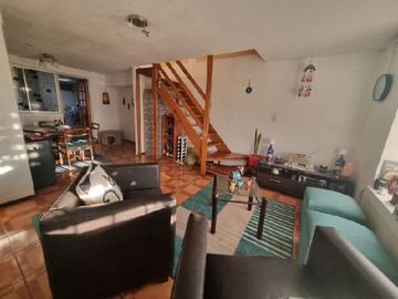 Casa en venta en Rene olivares becerra y astro rey, Maipú - 2 dormitorios, 2 baños