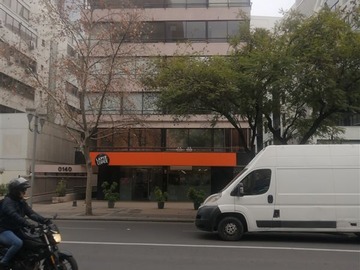 Oficina en venta en El Bosque/San Sebastian, Las Condes - 3 dormitorios, 2 baños