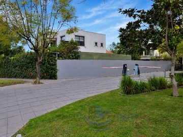 Oficina en arriendo mensual en Espacio Corporativo con Excelente Conectividad (178007), Vitacura - 1 baño