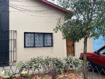 Casa en venta en Víctor Manuel 2346, Santiago - 4 dormitorios, 1 baño