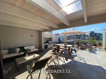 Departamento en venta en Av. El tranque / av. La dehesa, Lo Barnechea - 3 dormitorios, 3 baños