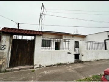 Casa en venta en Av. Goycolea 682, La Cisterna - 3 dormitorios, 3 baños