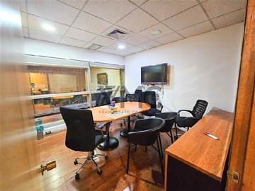 Oficina en arriendo mensual en Alonso de Córdova 5255, Las Condes - 2 dormitorios, 2 baños