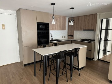 Departamento en venta en Las nieves, Vitacura - 2 dormitorios, 2 baños