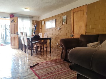 Casa en venta en Flor de gallo, casi manuel toledo g., Puente Alto - 3 dormitorios, 1 baño