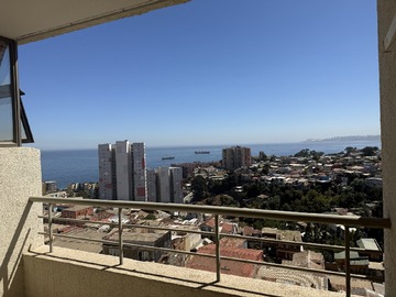 Departamento en venta en Tocornal / O'Brien, Valparaíso - 2 dormitorios, 2 baños