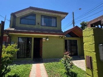 Casa en venta en Amplia Casa con Excelente Conectividad (160973), Talca - 4 dormitorios, 2 baños