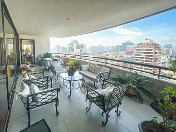Departamento en venta en Málaga 223, departamento 18, Las Condes - 5 dormitorios, 4 baños