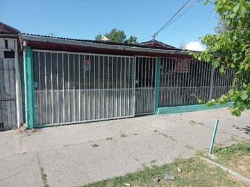 Casa en venta en Casa solida 1 piso de 5d/2b aviadores 220m2 terren (172408), El Bosque - 5 dormitorios, 2 baños