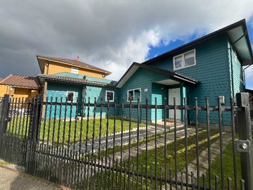 Casa en venta en Propiedad en Santuario de la Laguna (154863), Puerto Montt - 3 dormitorios, 2 baños