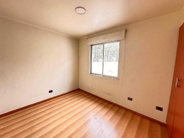 Casa en arriendo mensual en 3 D /2B/ 3 E cercano Bilbao (63864), La Reina - 3 dormitorios, 2 baños
