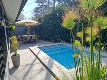 Casa en venta en Linda Casa en Barrio Colegio Sagrados Corazones de Manquehue - 3 dormitorios, 3 baños