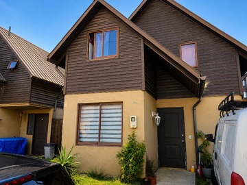 Casa en venta en Valencia 880, Concepción - 2 dormitorios, 2 baños
