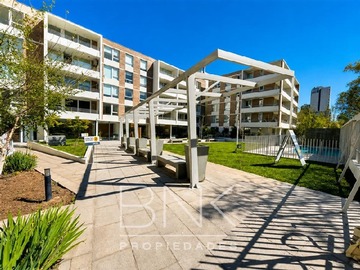 Departamento en venta en Santa Julia 221, Ñuñoa - 1 dormitorio, 1 baño