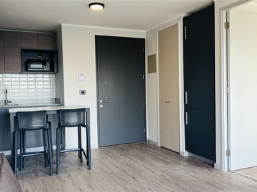 Departamento en arriendo mensual en Jose Ureta 180, Metro Lo Ovalle. La cisterna, La Cisterna - 2 dormitorios, 2 baños
