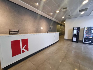 Oficina en venta en Oficina en Venta Kennedy G. de Alderete (168579), Vitacura - 1 baño
