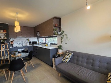 Departamento en arriendo mensual en Moderno Depto con Excelente Conectividad (177698), Santiago - 2 dormitorios, 2 baños