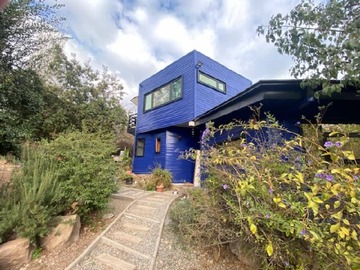 Casa en venta en Comunidad ecologica peñalolen, Peñalolén - 4 dormitorios, 3 baños