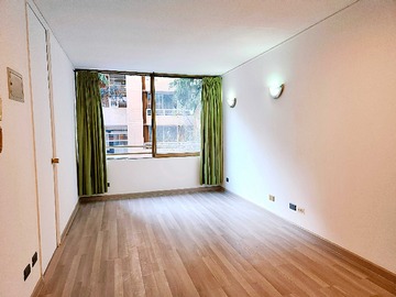 Departamento en venta en Vendo Depto 1D/1B cerca Metro Parque Almagro (114926), Santiago - 1 dormitorio, 1 baño