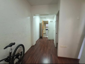 Oficina en arriendo mensual en Enrique Mac Iver, Santiago - 1 dormitorio, 1 baño