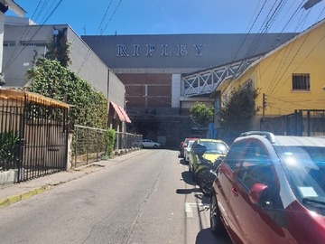 Casa en arriendo mensual en 1/2 Oriente 1, Viña del Mar, Región de Valparaíso 2520000, Chile, Viña del Mar - 4 dormitorios, 2 baños