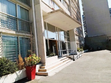 Departamento en venta en Metro Santa Lucía, Santiago - 1 dormitorio, 1 baño