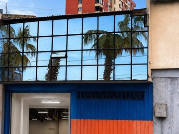 Local Comercial en venta en A pasos de la Av. Salvador Allende, Iquique - 1 baño