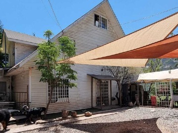 Casa en venta en El Manzano, SJ de Maipo / Terreno y Casa (117601), San José de Maipo - 8 dormitorios, 3 baños