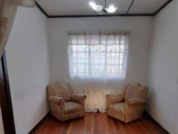 Casa en venta en Casa en Cerro San Juan de Dios, Valparaíso - 3 dormitorios, 2 baños