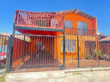 Casa en venta en Amplia Casa en venta en coquimbo (70100), Coquimbo - 6 dormitorios, 2 baños
