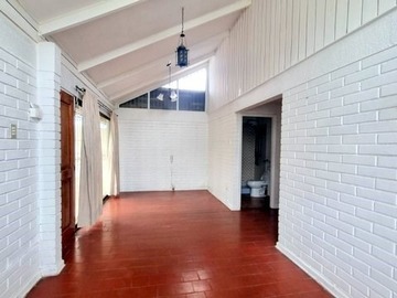 Local Comercial en arriendo mensual en La Florida / Walker Martinez, La Florida - 3 dormitorios, 2 baños