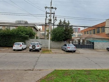 Terreno Industrial en arriendo mensual en Las Dalias con Los Avellanos, Macul - 2 baños