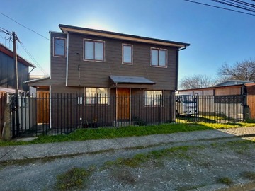 Casa en venta en Casa con Dos Cabañas en Venta, Valdivia (168498), Valdivia - 2 dormitorios, 2 baños
