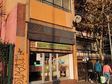 Local Comercial en arriendo mensual en Avenida manuel rodriguez 649, Santiago - 1 baño