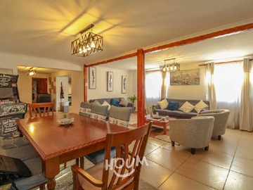Casa en venta en Quemchi, Estación Central - 4 dormitorios, 2 baños