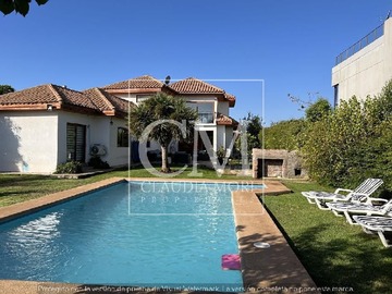 Casa en venta en Quintero, Mantagua, Quintero - 5 dormitorios, 5 baños