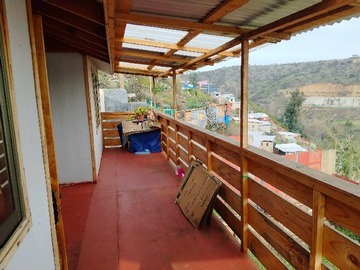 Casa en arriendo mensual en Casa Interior Población Argentina Quilpué - 2 dormitorios, 1 baño