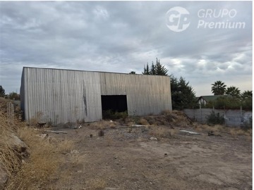 Terreno en venta en Gran Galpón Industrial con Amplio Terreno y Acceso para Camiones, Puente Alto