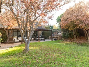 Casa en venta en Huinganal - huinganal, Lo Barnechea - 5 dormitorios, 3 baños