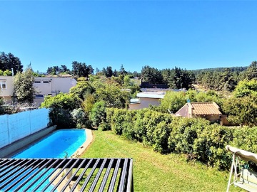 Casa en venta en Conguillío 107 A, Los Pinos, Reñaca, Viña del Mar - 7 dormitorios, 5 baños
