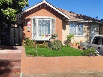 Casa en venta en Moderna casa remodelada (169518), Puente Alto - 4 dormitorios, 2 baños