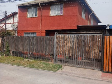 Casa en venta en Hermosa casa en Villa Alto Campanario (179924), Maipú - 4 dormitorios, 3 baños