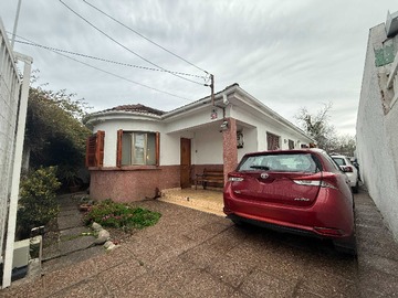 Casa en venta en Casa con gran potencial comercial y habitacional (177404), Puente Alto - 3 dormitorios, 2 baños