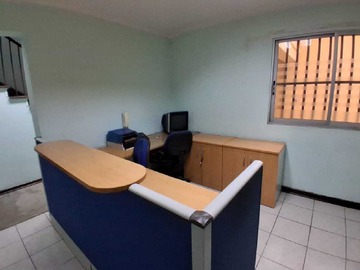 Oficina en arriendo mensual en Espacio de Trabajo Luminoso y Amplio (175660), Santiago - 6 baños