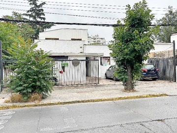 Oficina en venta en Amplio Local, Ideal para Emprender (169564), Ñuñoa - 3 baños