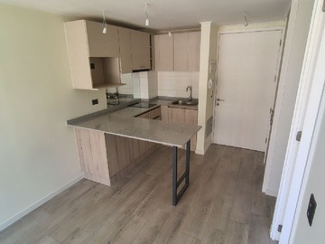 Departamento en arriendo mensual en Domeyko 1950, Santiago, Región Metropolitana de Santiago 8320000, Chile, Santiago - 1 dormitorio, 1 baño