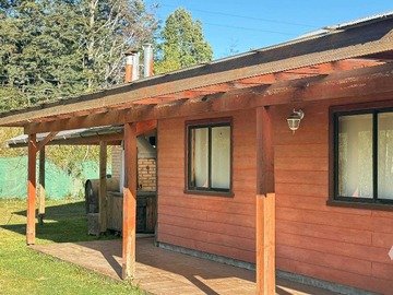 Casa en venta en ID:097 Casa en venta 4 dormitorios con tinaja (107492), Villarrica - 4 dormitorios, 2 baños