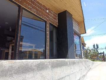 Local Comercial en arriendo mensual en Anibal pinto, Ancud - 4 baños