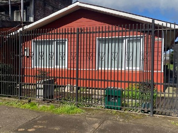 Casa en venta en León Gallo 0624, Temuco - 2 dormitorios, 1 baño